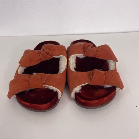 Alexandre Birman Red Clarita Suede Fur Lined Slide Sandals - Picture 2 of 9